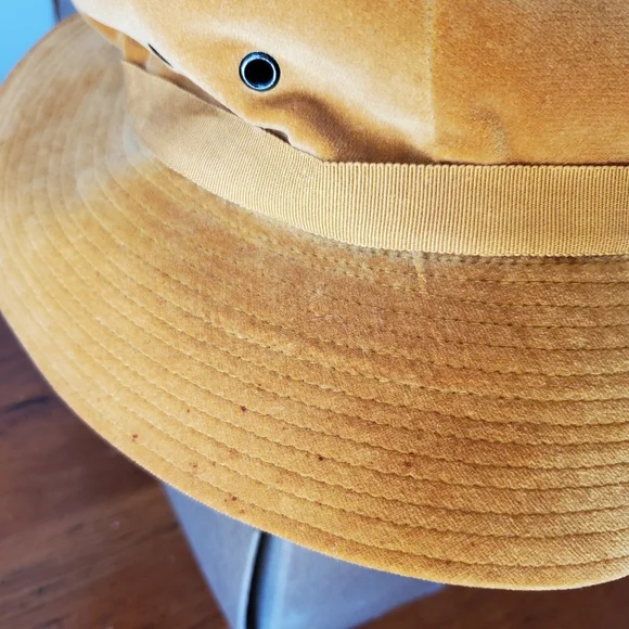 *SOLD* Vintage Betmar (New York) Ladies Cloche/Bucket Hat W/Original Box - Picture 13 of 13